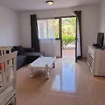 Tamarindo Piscinas De Agua Salada - Fibra Ptica * Corralejo