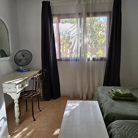 Tamarindo Piscinas De Agua Salada - Fibra Ptica Apartman Corralejo